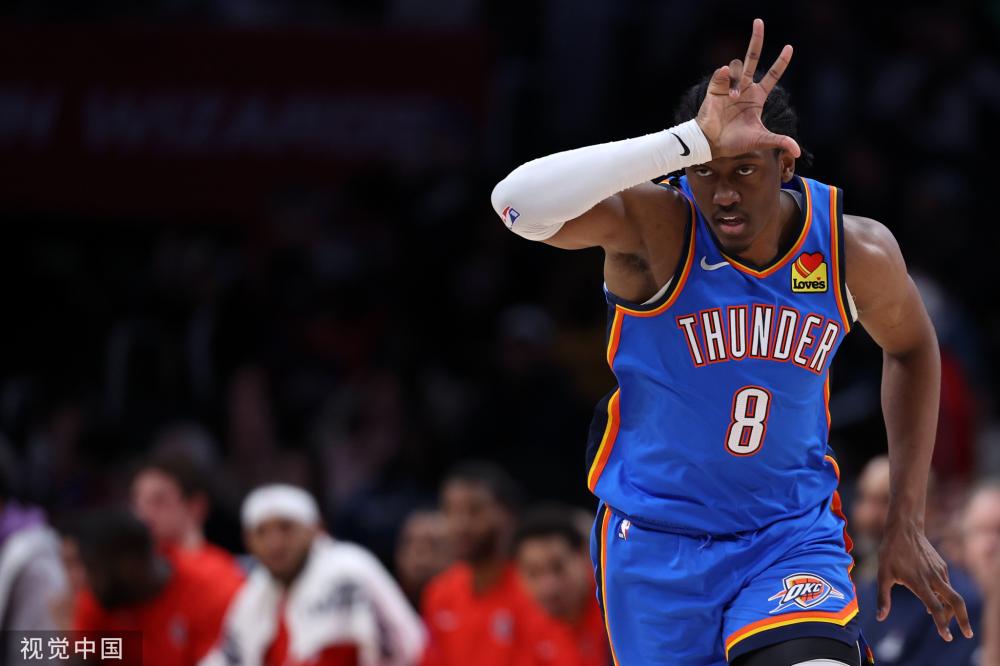 并凭借菲利 并凭借菲利