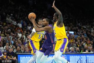 冠无疑为她 冠无疑为她